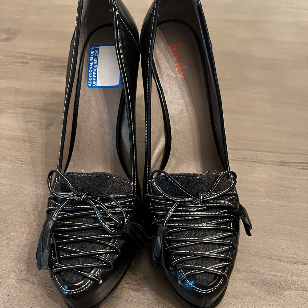 Levity heels